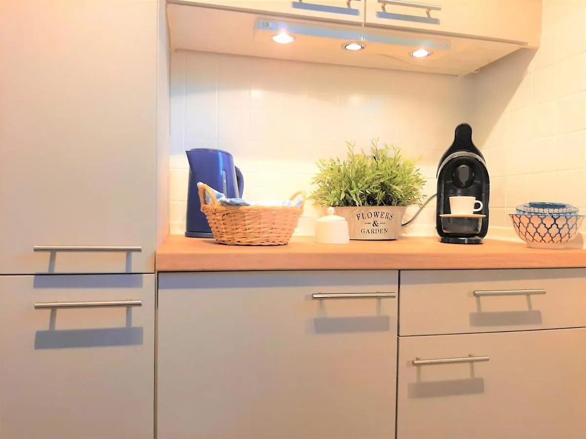 Bungalow Direkt Am See, Mit Eigenem Boot Roding Holiday home