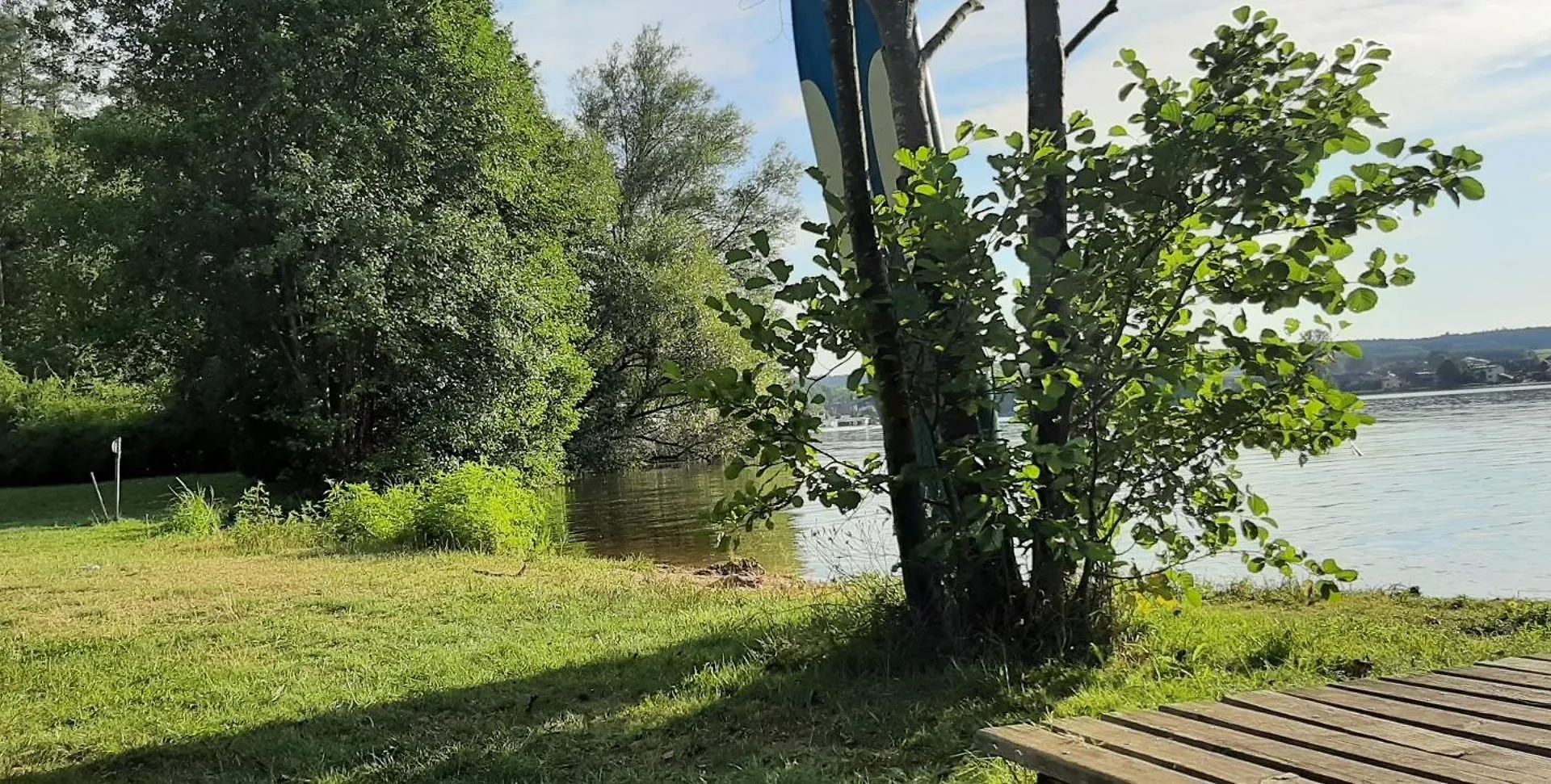 Bungalow Direkt Am See, Mit Eigenem Boot Roding 0*,